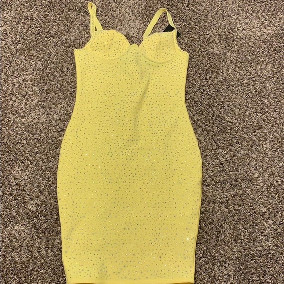 yellow bandage midi dress